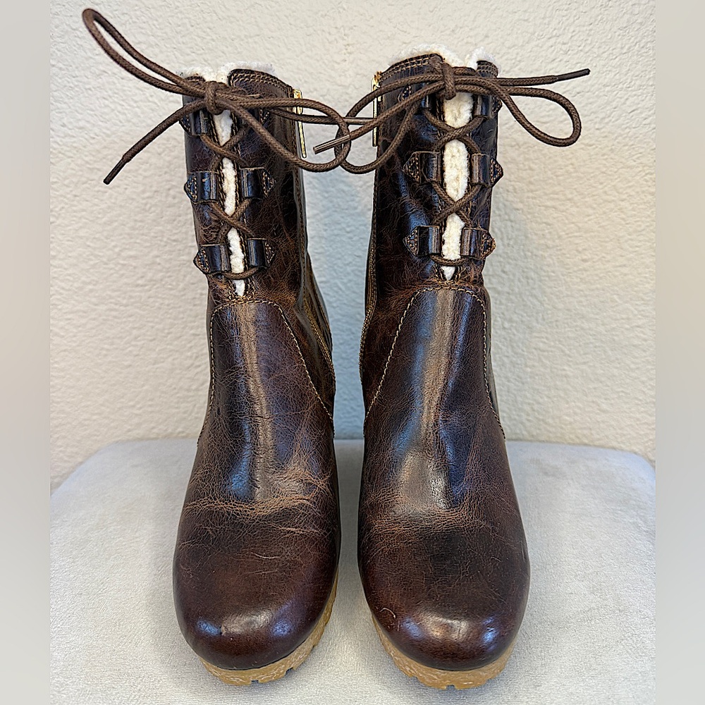 Michael Kors Boots Rory Brown Boots , Size 8 — NWOT! - Picture 3 of 16